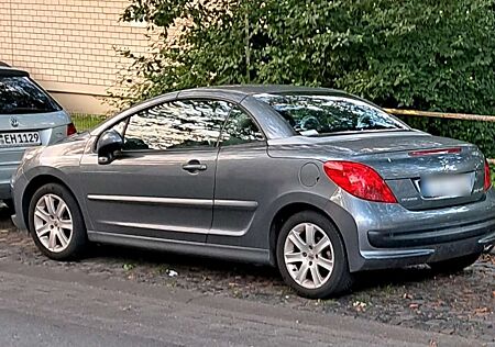 Peugeot 207 CC 120 VTi Filou