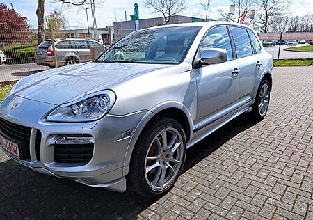 Porsche Cayenne Tiptronic S GTS