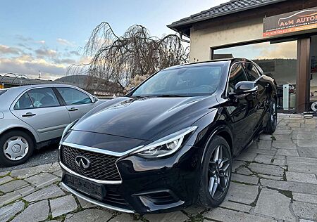 Infiniti Q30 Premium City Black 19 Zoll Alufelgen RunflatReifen