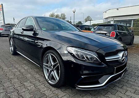 Mercedes-Benz C 63 AMG Lim. 7G-Aut.+COMAND+BURMESTER+ILS €6