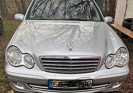 Mercedes-Benz C 200 C-Klasse Diesel CDI Classic DPF