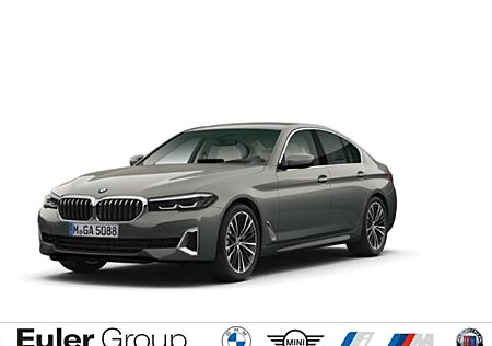 BMW 520 d xDrive Limousine StandHZG Navi Leder Digitales C