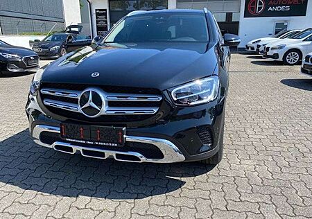Mercedes-Benz GLC 220 d 4Matic AHKs ACC KAM. LED NAVI MBUX