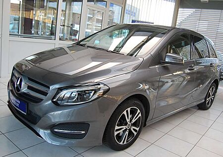Mercedes-Benz B 180 Style Autom. Navi. LED. Parktr. Sitzh.