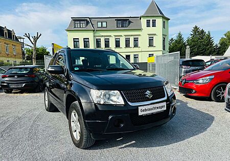 Suzuki Grand Vitara 1.9 DDIS Black and White (3-trg.) 2.HAND 101 TKM