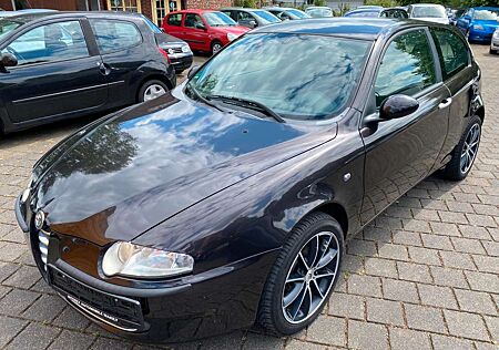 Alfa Romeo Others 147 1.6 T.Spark Distinctive / KEIN TÜV!