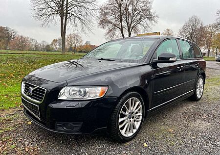 Volvo V50 Kombi D3*Automatik*110KW*TÜV10/27*AHK*