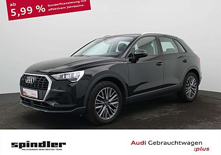 Audi Q3 40 TFSI quattro S-tronic / MMI-Navi plus, RFK