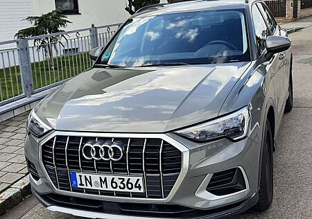 Audi Q3 35 TFSI advanced