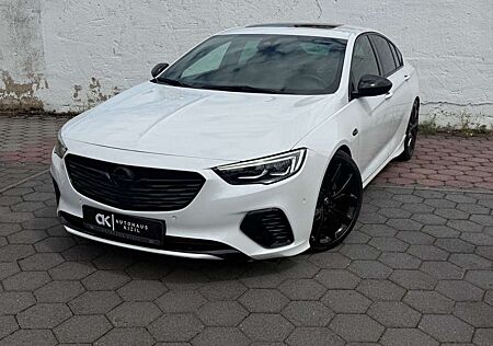 Opel Insignia GSi 4x4 OPC Performance Exclusive Line