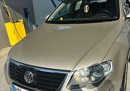 VW Passat Volkswagen 1.8 TSI DSG Comfortline