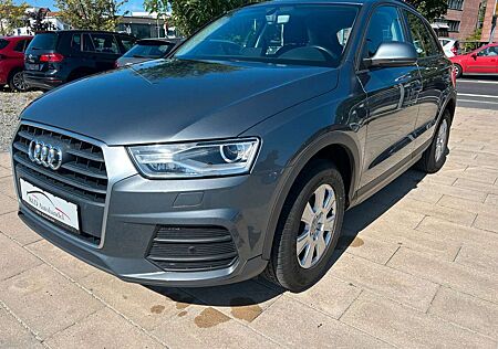 Audi Q3 Xenon Klima -Scheckheft