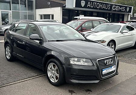 Audi A3 1.4 TFSI Attraction AHK Navi