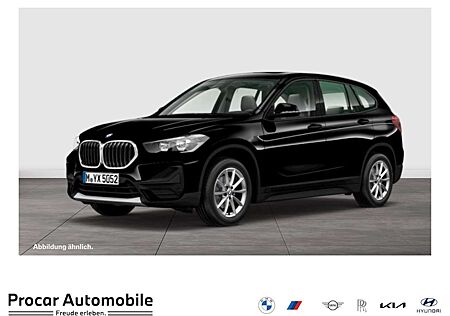 BMW X1 sDrive18d PANO NAVI PDC V+H DAB Parkass. LM