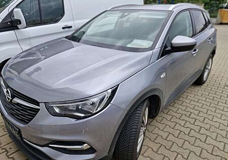 Opel Grandland X 1,2 Turbo Edition