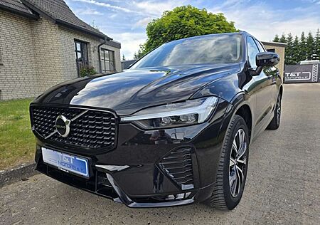 Volvo XC 60 XC60 B4 Plus Dark AWD Leder*Standheiz*H&K