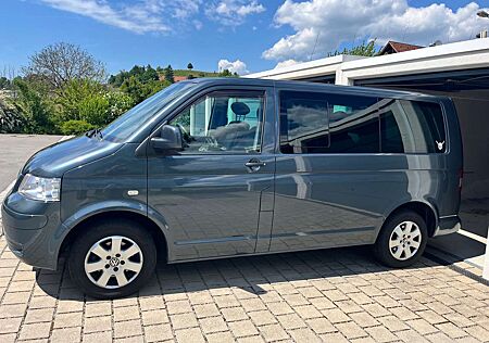 VW T5 Multivan Volkswagen Multivan