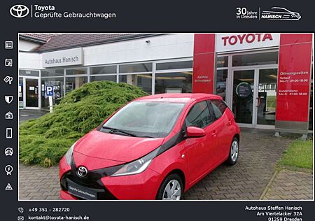 Toyota Aygo (X) x-play