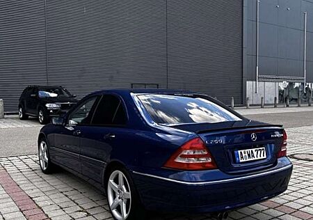 Mercedes-Benz C 200 Elegance