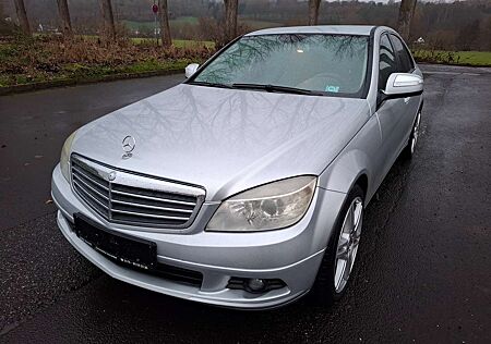 Mercedes-Benz C 180 Kompressor TÜV 08/2027