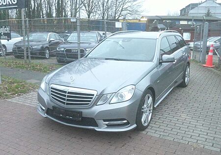Mercedes-Benz E 220 CDI BlueEfficiency/AMG-Line/Automatik/ TOP