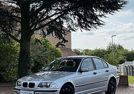 BMW 318 i Automatik|Kamera|Touch|Klima!