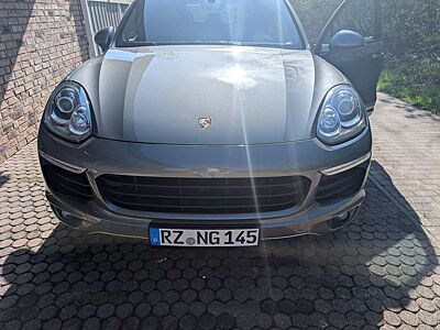 Porsche Cayenne S Hybrid Tiptronic