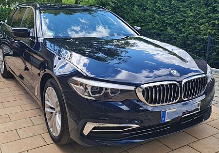 BMW 520d 520 xDrive Touring Aut. Luxury Line