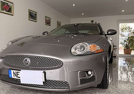 Jaguar XKR Coupé - Sammlerzustand