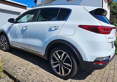 Kia Sportage 1.6 T-GDI AWD DCT PLATINUM