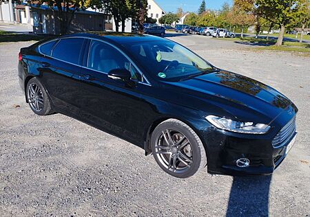 Ford Mondeo gebraucht kaufen Ford Mondeo 2.0 TDCi Start-Stopp Titanium