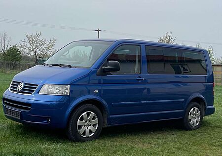 VW T5 Multivan Volkswagen Multivan Trendline