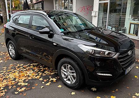 Hyundai Tucson blue 1.6 GDi 2WD Classic