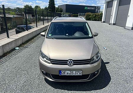 VW Touran Volkswagen 1.2 TSI Life