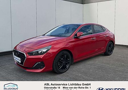 Hyundai i30 Fastback 1.4 T-GDI PREMIUM 1.4