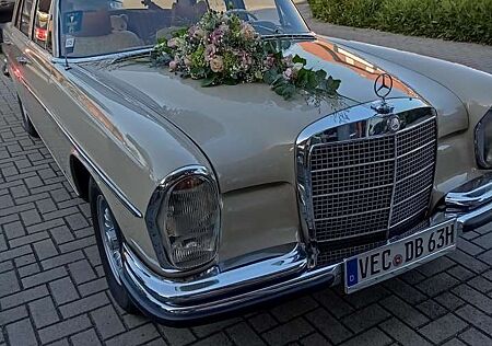 Mercedes-Benz S 280 Oldtimer
