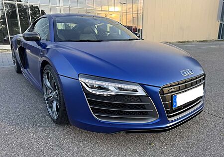 Audi R8 5.2 FSI plus quattro S-tronic exklusive matt