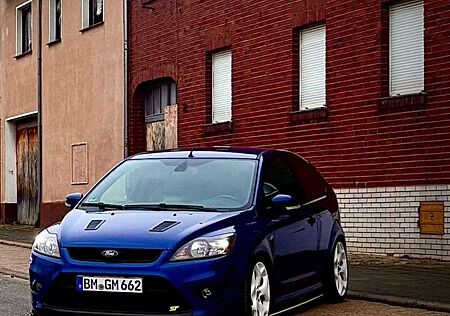 Ford Focus 2.5 ST