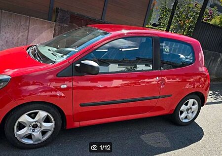 Renault Twingo 1.2 LEV 16V 75 iTwingo