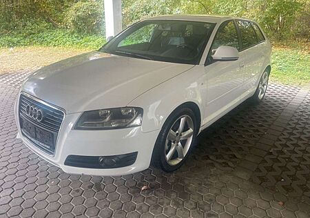 Audi A3 Sportback 2.0 TDI S line Sportpaket plus