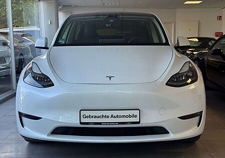 Tesla Model Y Performance Dual Motor AWD AHK