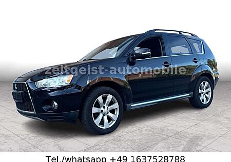 Mitsubishi Outlander Intense 4WD*7-SITZER*LEDER*