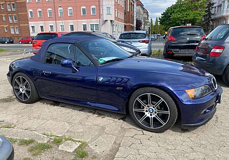 BMW Z3 roadster 1.9/ TÜV NEU