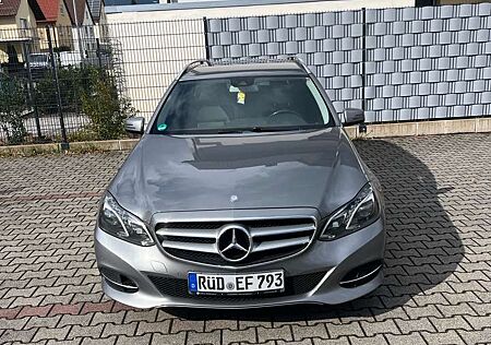 Mercedes-Benz E 200 T 7G-TRONIC Elegance