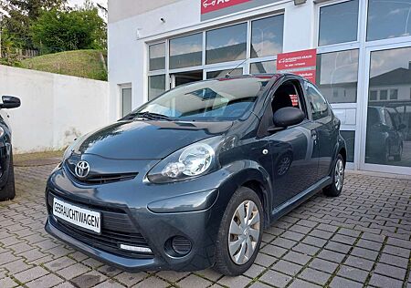 Toyota Aygo 5 Türer, Klima, Navi, Funk, PDC