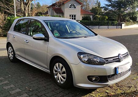 VW Golf Volkswagen 1.6 TDI BlueMotion Sport-Paket