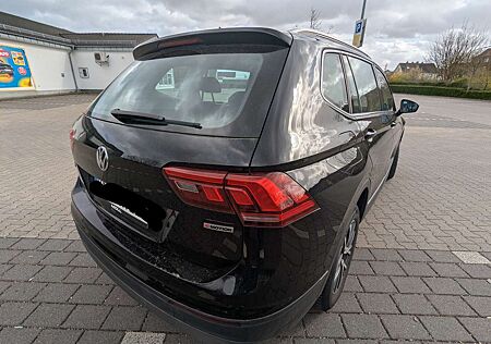 VW Tiguan Allspace Volkswagen 2.0 TDI SCR 4Motion DSG Comfortline