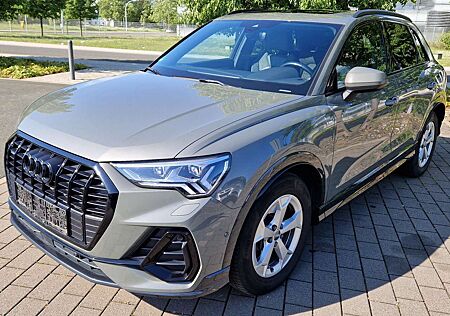 Audi Q3 45 TFSI quattro S tronic S line