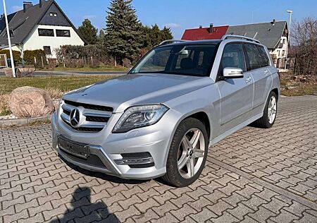 Mercedes-Benz GLK 220 CDI 4Matic AMG, 19", G-Dach, Navi, Xenon