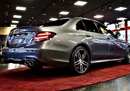 Mercedes-Benz E 43 AMG 4Matic 9G-TRONIC